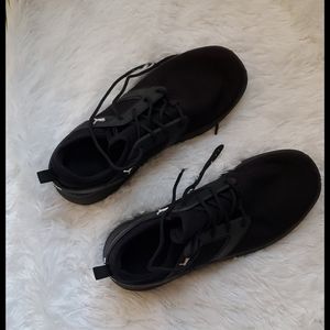Mens 9.5 puma shoes